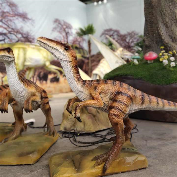 dinosourus animatroniese
